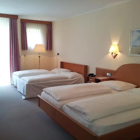 Rosenhof 3* Waldesch
