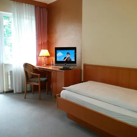 Rosenhof 3*